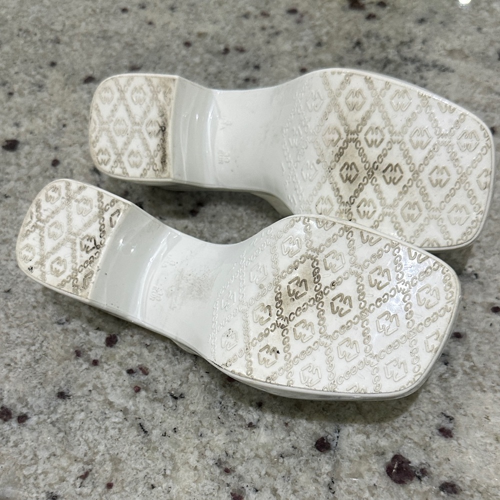 Jeffrey Campbell bubblegum sandals - Picture 2 of 8